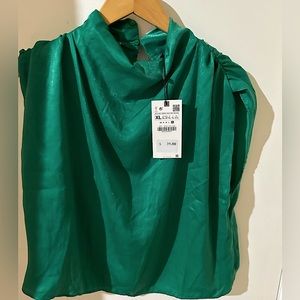 Zara Mock Neck Shortleeve Blouse